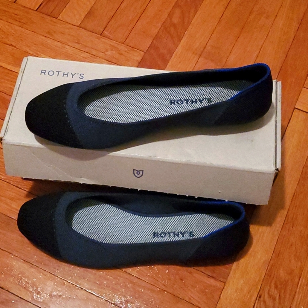 Rothy's Black and Blue Square Captoe Flats